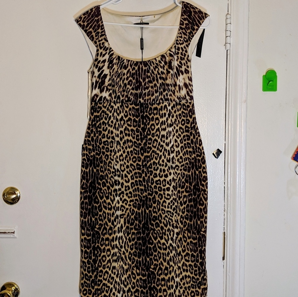 NWT Beautiful Silk Elie Tahari Dress!